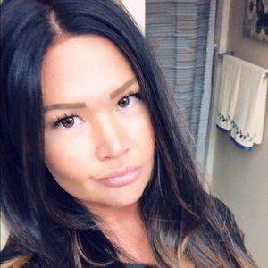 Meet your Posher, Hillary